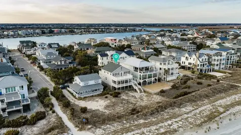 19 E Charlotte Street Wrightsville Beach NC 28480