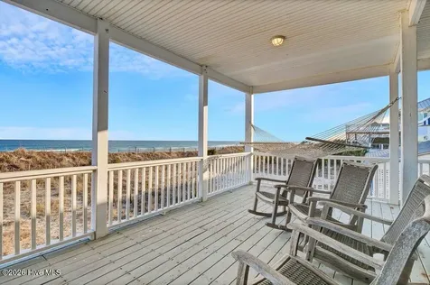 19 E Charlotte Street Wrightsville Beach NC 28480