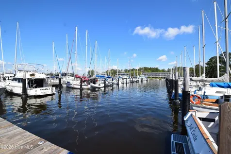 1616 Caracara Drive New Bern NC 28560