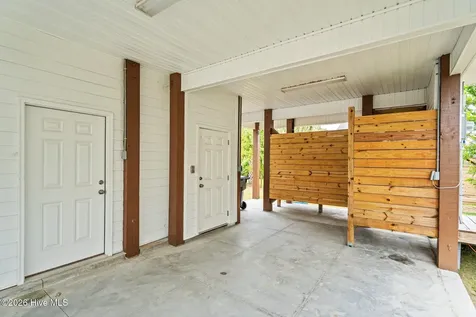 817 S Third Street S Carolina Beach NC 28428