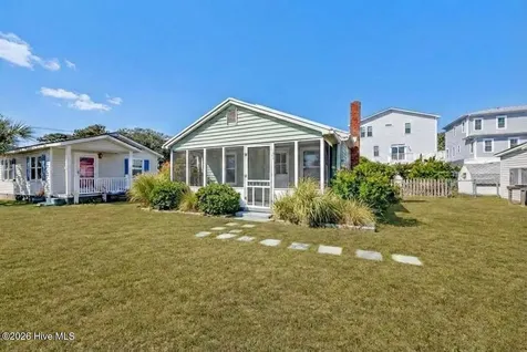 124 Ocean View Avenue Kure Beach NC 28449