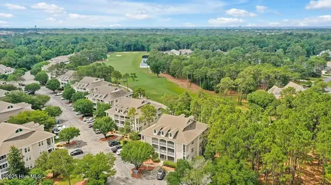 3350 Club Villas Drive Southport NC 28461