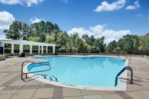 3350 Club Villas Drive Southport NC 28461
