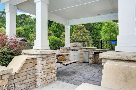 3350 Club Villas Drive Southport NC 28461