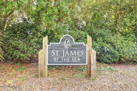 3350 Club Villas Drive Southport NC 28461