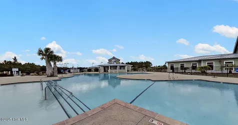 3350 Club Villas Drive Southport NC 28461