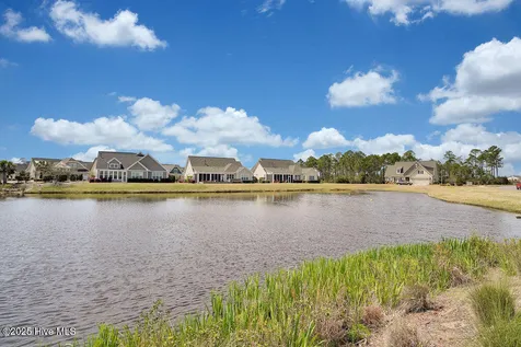 3350 Club Villas Drive Southport NC 28461