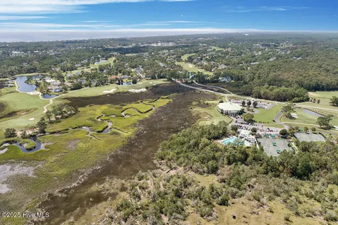 3350 Club Villas Drive Southport NC 28461