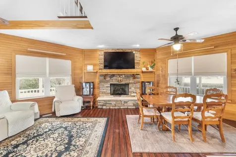 337 Woodleigh Road Knotts Island NC 27950