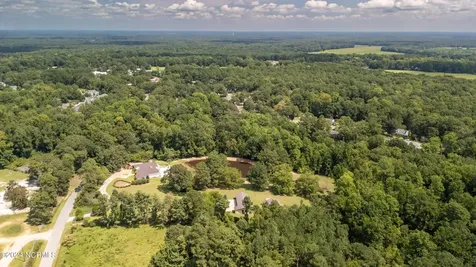101 Elizabeth Road Elizabethtown NC 28337