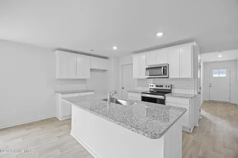 4669 Swimming Lane Shallotte NC 28470