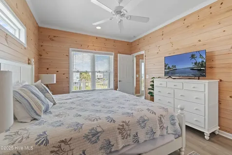 6621 W Beach Drive Oak Island NC 28465