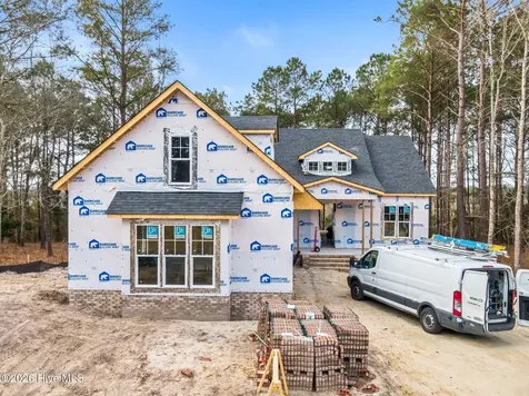 726 Cedarhurst Drive SE Bolivia NC 28422