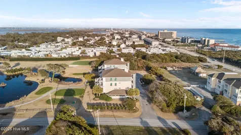 112 Oakleaf Drive Pine Knoll Shores NC 28512
