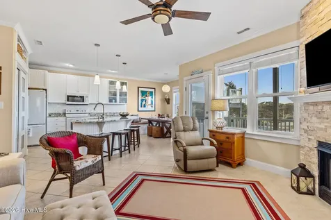 112 Oakleaf Drive Pine Knoll Shores NC 28512