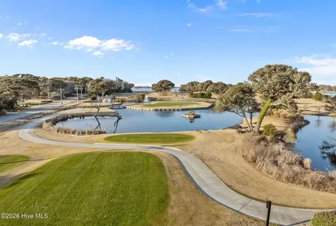 112 Oakleaf Drive Pine Knoll Shores NC 28512