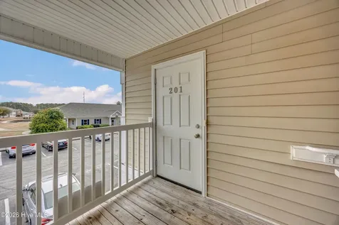 4416 Jay Bird Circle Wilmington NC 28412