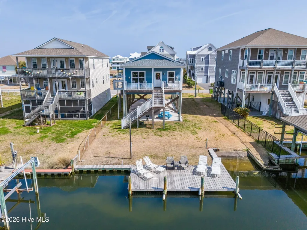 1017 1st Street Surf City NC 28445