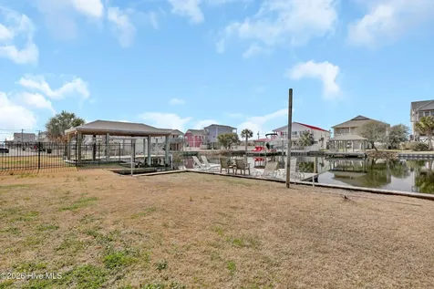 1017 1st Street Surf City NC 28445