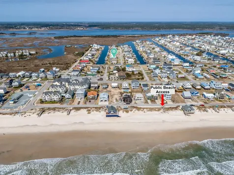1017 1st Street Surf City NC 28445