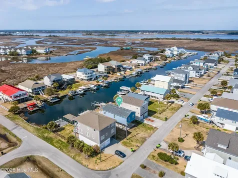 1017 1st Street Surf City NC 28445