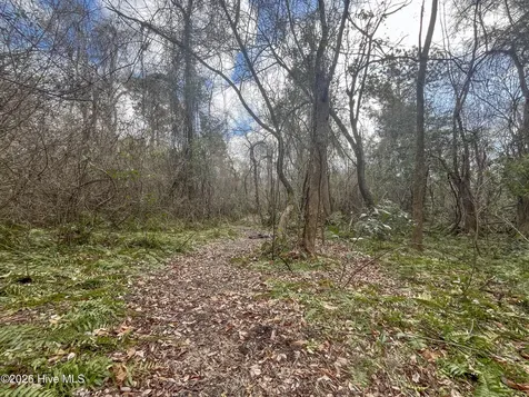 21944 Us 17 Hampstead NC 28443