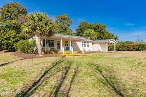 213 Sea Trace Lane Newport NC 28570