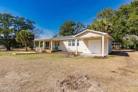 213 Sea Trace Lane Newport NC 28570