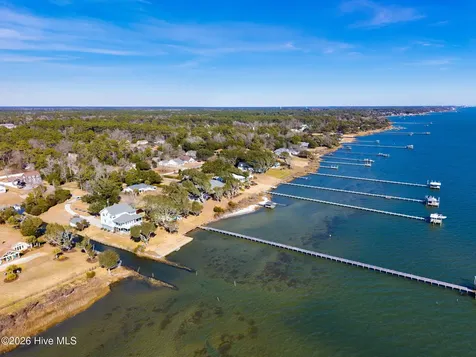 213 Sea Trace Lane Newport NC 28570