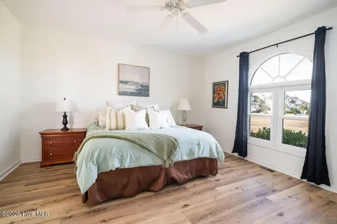 302 Colony Green Court Wilmington NC 28412