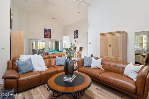 302 Colony Green Court Wilmington NC 28412