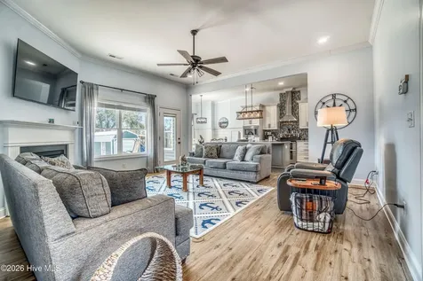 266 Ennett Lane Sneads Ferry NC 28460