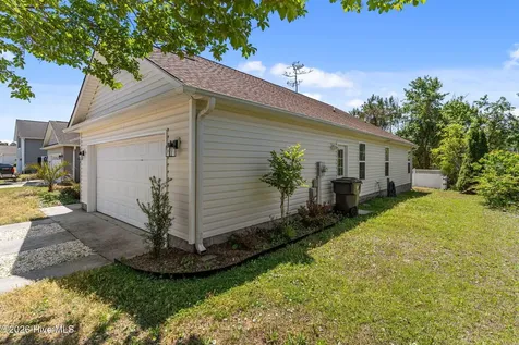 5014 N Hampton Drive SE Southport NC 28461