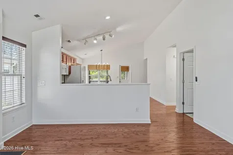 5014 N Hampton Drive SE Southport NC 28461