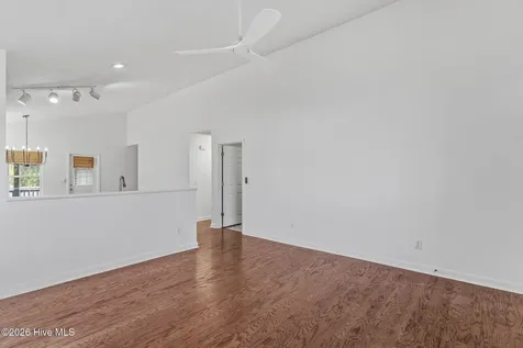 5014 N Hampton Drive SE Southport NC 28461