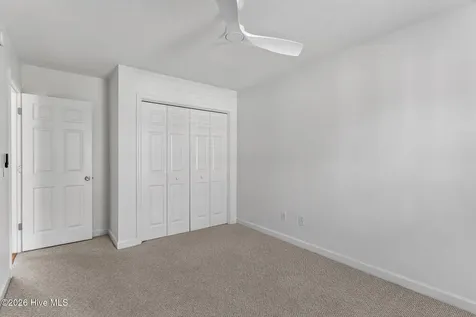 5014 N Hampton Drive SE Southport NC 28461