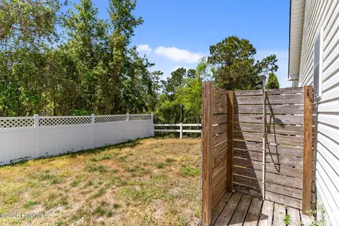 5014 N Hampton Drive SE Southport NC 28461