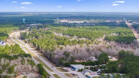 21900 Us Highway 17 Hampstead NC 28443