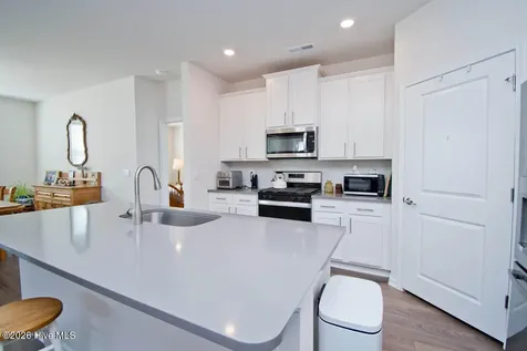 1001 Alizarin Lane New Bern NC 28562