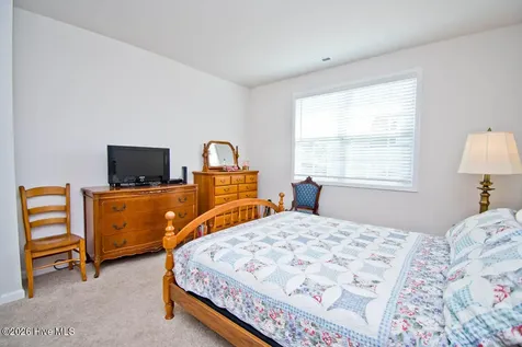 1001 Alizarin Lane New Bern NC 28562