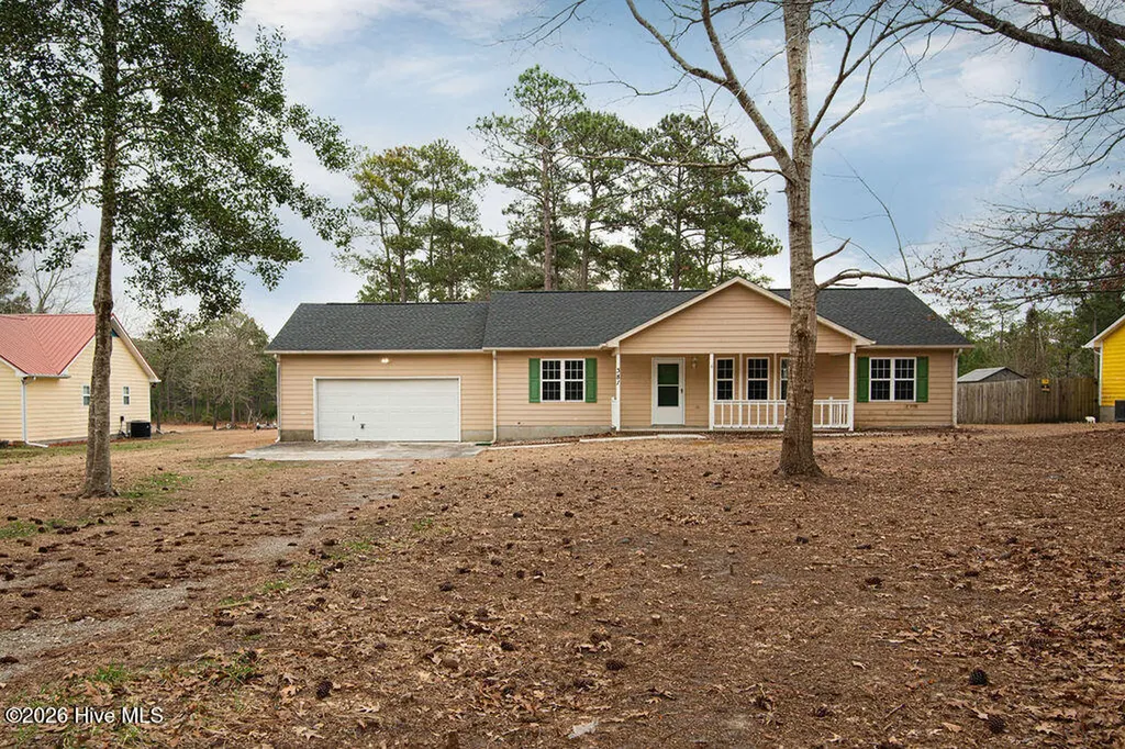 381 Nc Highway 172 Hubert NC 28539