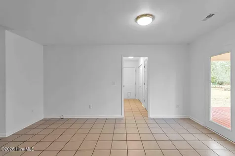 381 Nc Highway 172 Hubert NC 28539