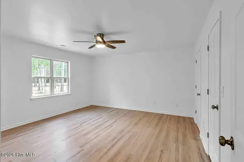 381 Nc Highway 172 Hubert NC 28539
