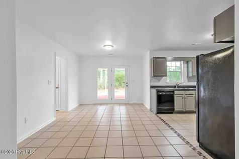 381 Nc Highway 172 Hubert NC 28539