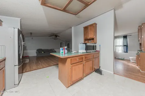 210 Creek Bank Drive New Bern NC 28560
