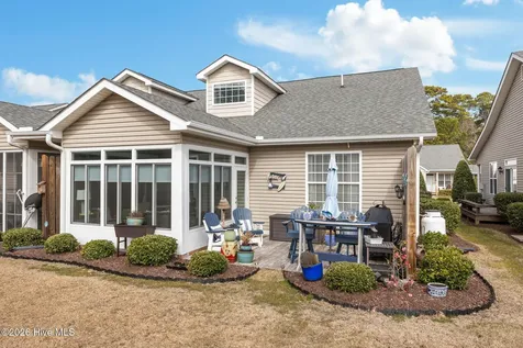 505 Village Green Drive Morehead City NC 28557