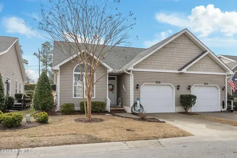 505 Village Green Drive Morehead City NC 28557