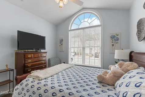 505 Village Green Drive Morehead City NC 28557