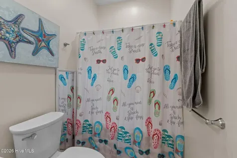 505 Village Green Drive Morehead City NC 28557