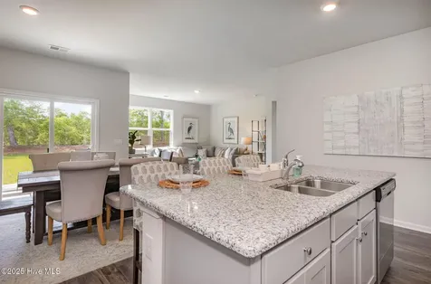 4285 Frogie Lane Shallotte NC 28470
